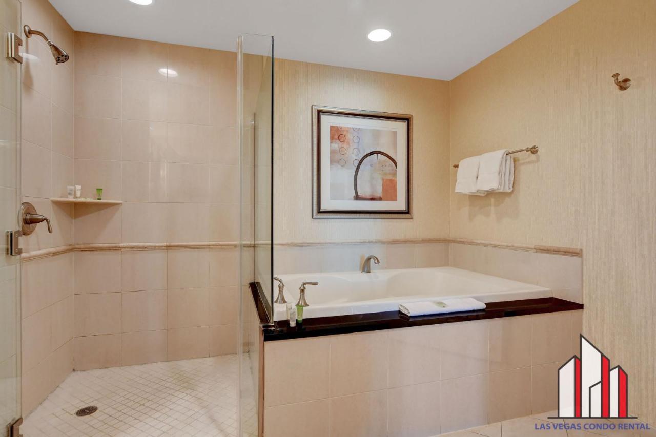 Mgm Signature-22-703 Strip View Jacuzzi Studio Las Vegas Luaran gambar
